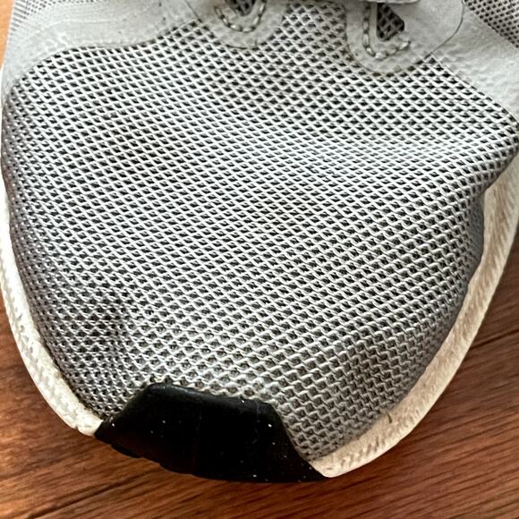 Nike Gray with White Downshifter 8 Running Sneakers Size 9.5 - Picture 2 of 8